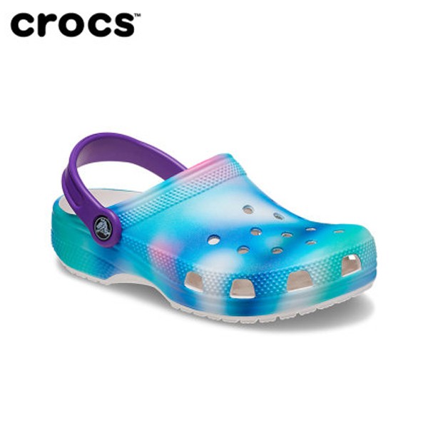 Crocs-Aurora-Hole-Shoes